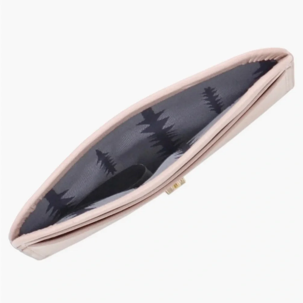 NWT Thacker Leather Card Case
